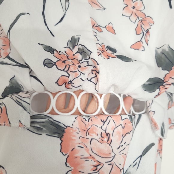 Women's Floral Print Ruffles Mini Dress V Neck Batwing Short Sleeve. # 91 - Picture 7 of 14